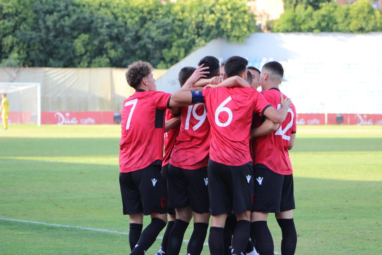 切尔西21岁天才中场,切尔西阿尔巴尼亚