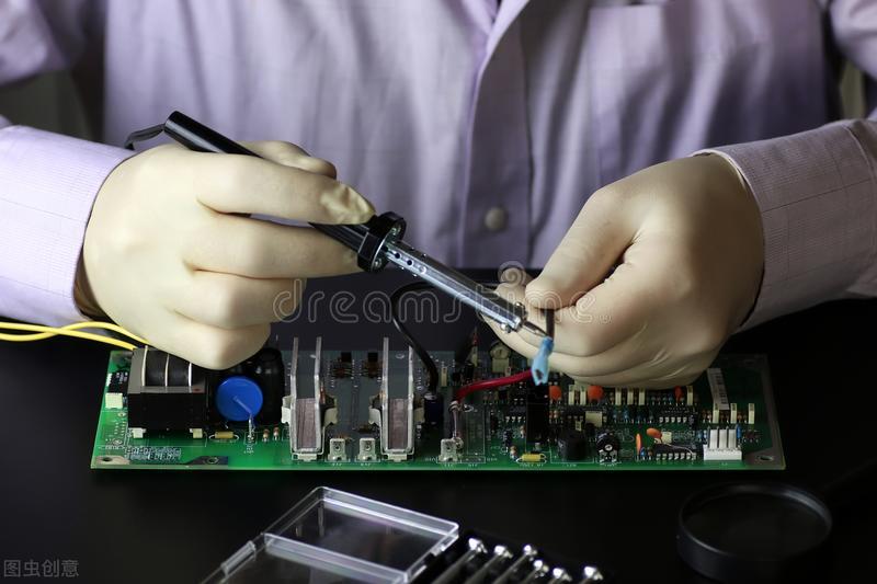 阿斯麦芯片中国,阿斯麦总裁谈中国芯片