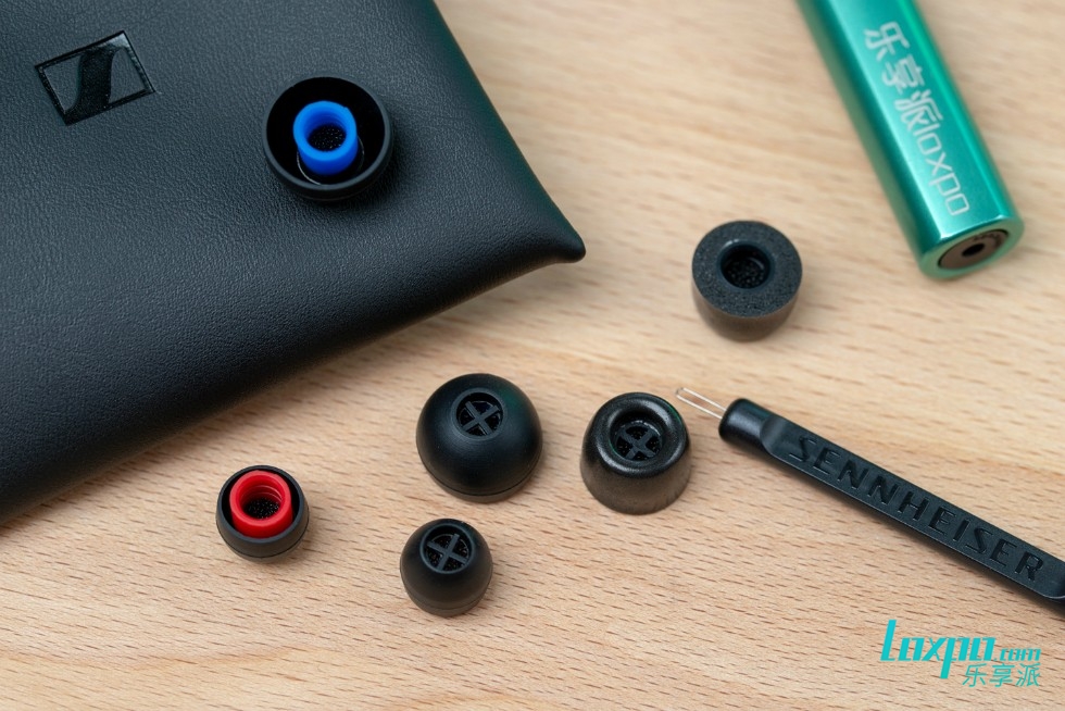 各大厂商的顶级旗舰耳机,三分钟带你了解这家店