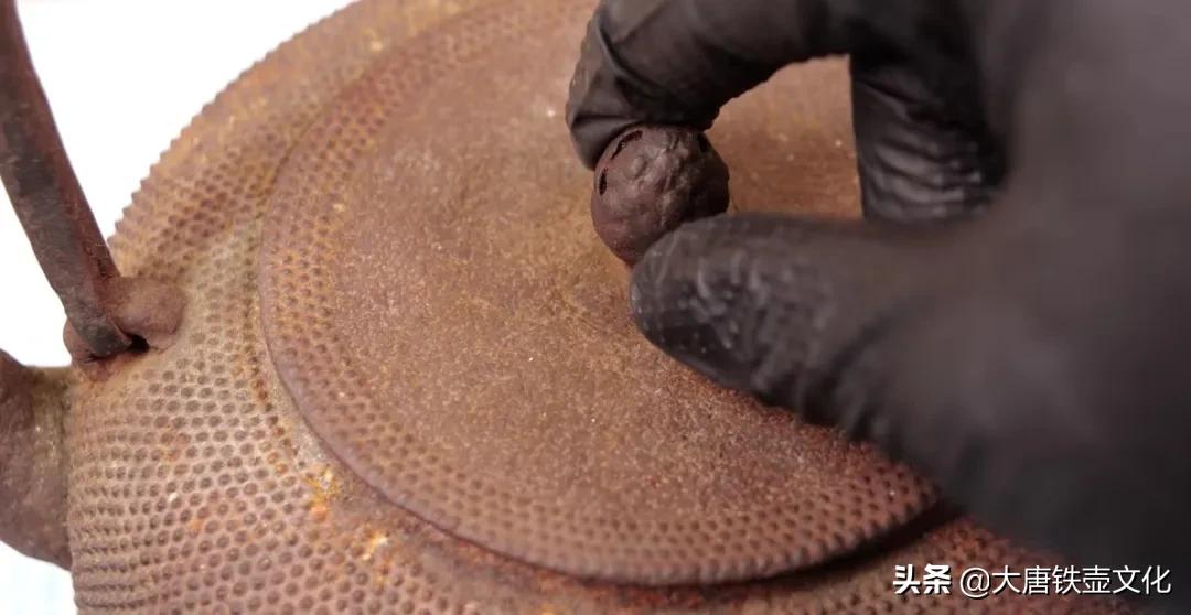 铁壶要不要去锈和水垢,几百的铁壶可以用吗