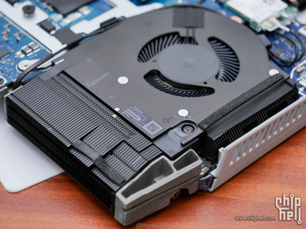 G15锐龙版5800H+RTX3060开箱测试：竟然是换皮外星人？