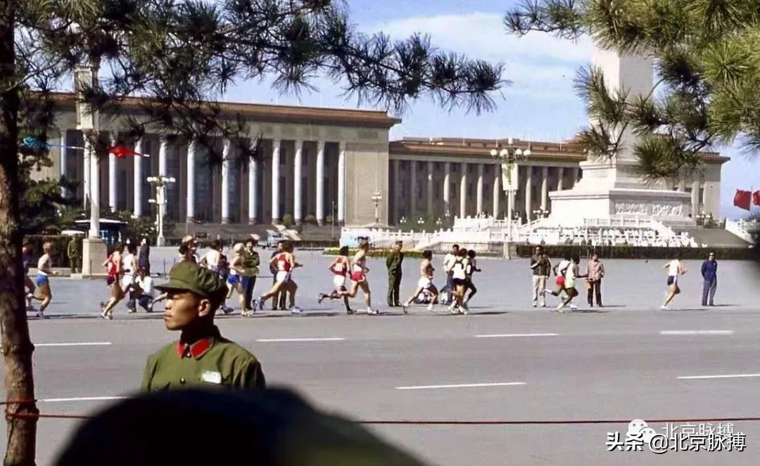 记忆中的北京绘画,这些画最能还原真实的老北京