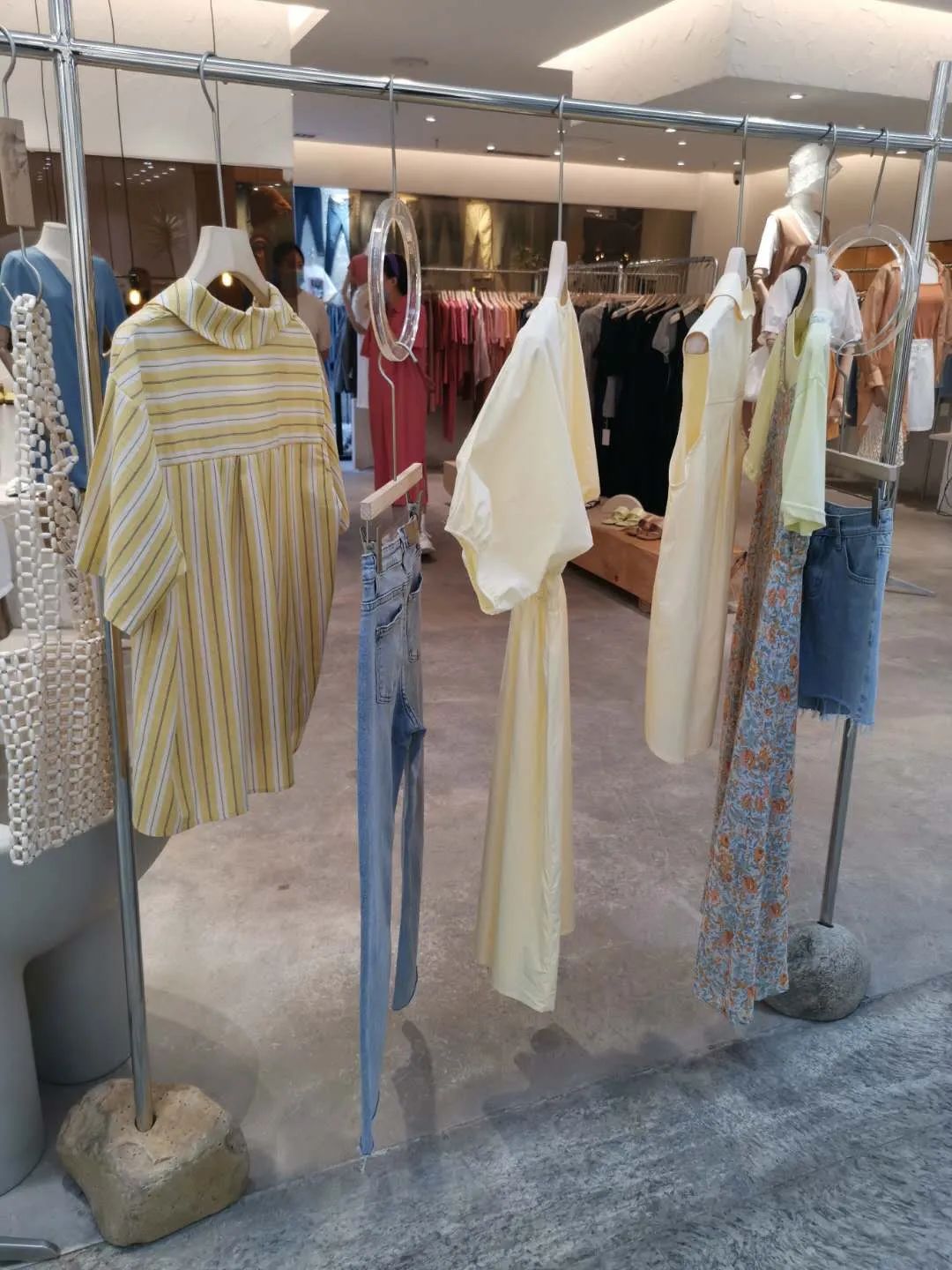 广州汇美服装批发市场现在状况,广州最潮流服装批发市场