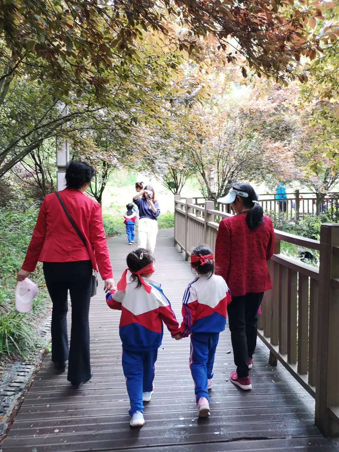 草长莺飞踏青季哪里好玩,草长莺飞春游