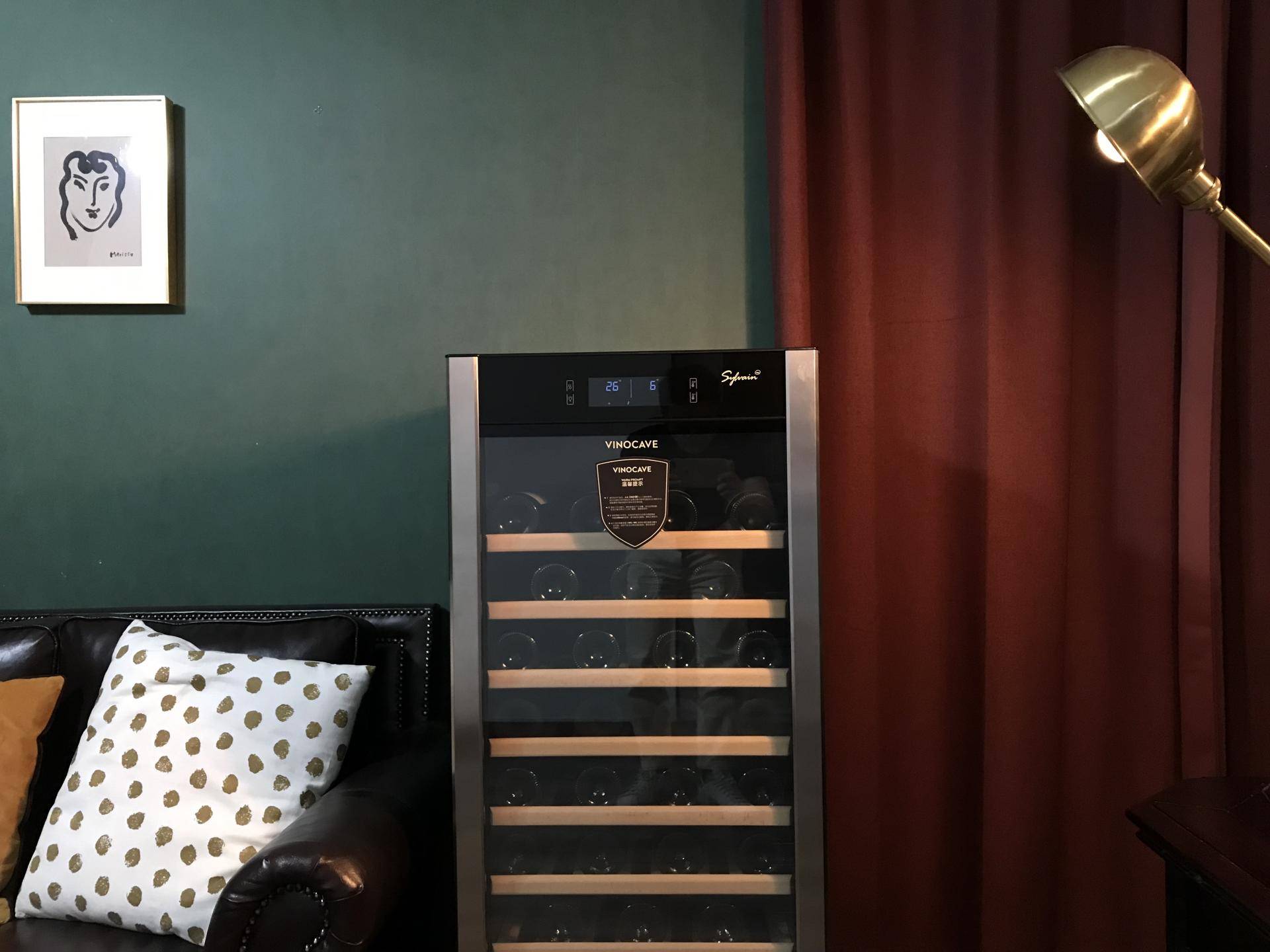 维诺卡夫cwc168a恒温酒柜,维诺卡夫独立式红酒柜怎么调温度