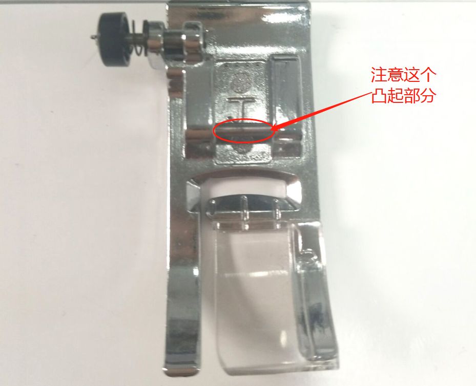 多功能缝纫机扣眼压脚的使用方法,兄弟gs2700扣眼压脚使用教程