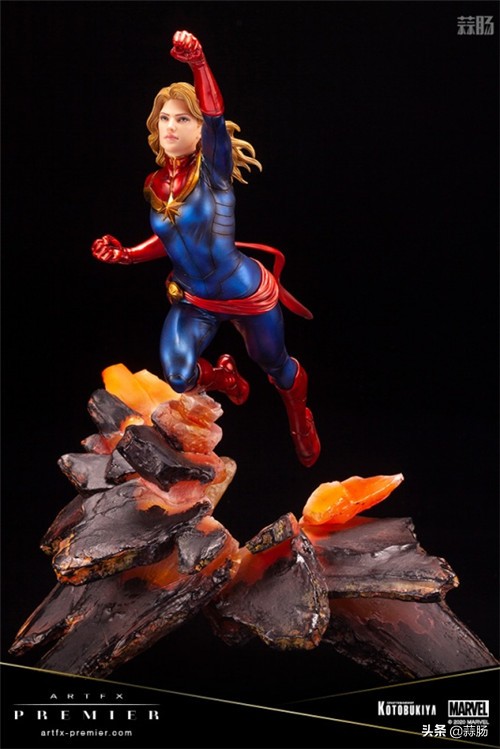 寿屋artfx闪电侠,惊奇队长卡罗尔丹佛斯的样子