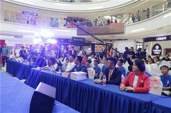 坚强妈妈桑兰阜阳有约，喜喜月子12年庆暨阜阳店开业