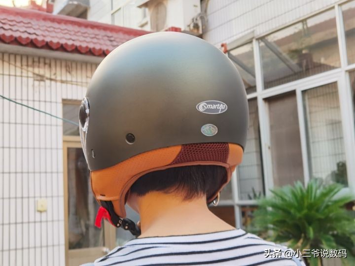 smart4u城市智能头盔测评,smart4u头盔和小牛头盔哪个好