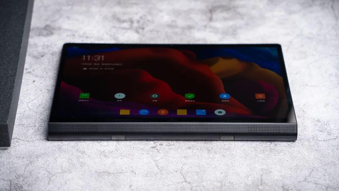 YOGAPadPro体验：影音娱乐学习办公样样精通的多面手