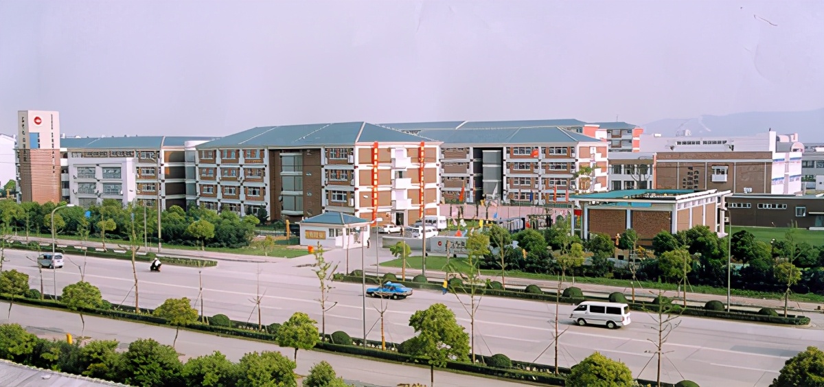 在这个区，民办初中比公办牛？