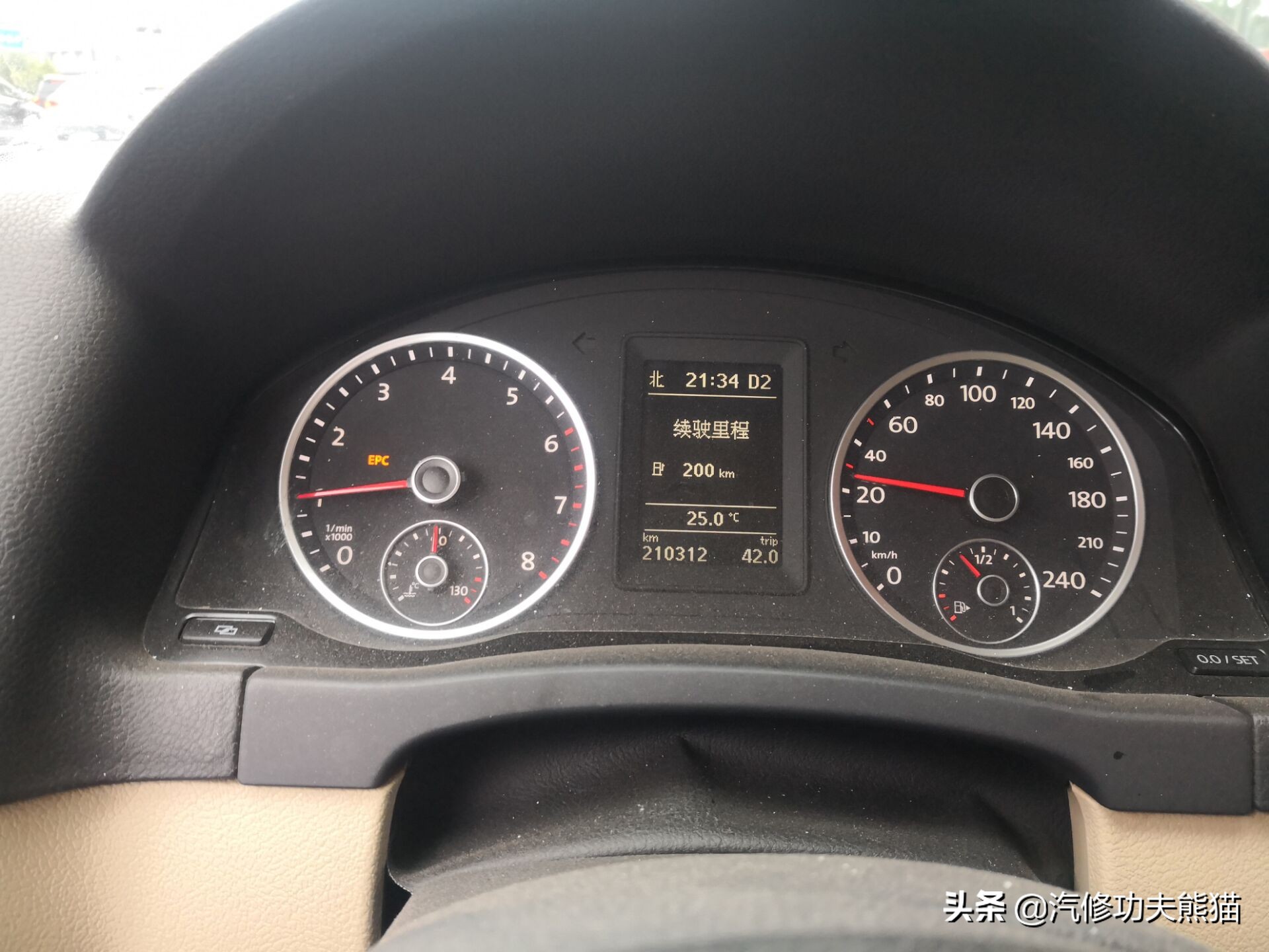 大众途观发动机烧机油维修多少钱,2010款大众途观严重烧机油