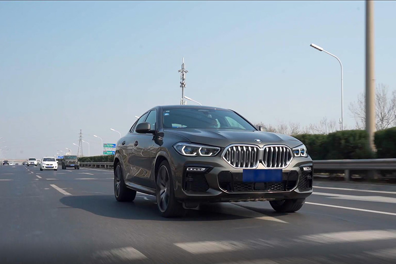 5.3秒破百宝马540i百公里加速测试,2020款宝马x6比x5帅10倍