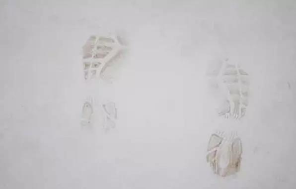 墙面黑了怎么快速变白,墙面脏了怎么办最快最好的方法