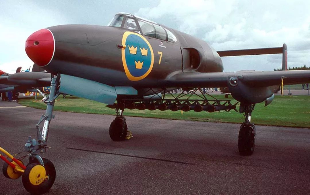 瑞典saab-37雷电式战斗机,瑞典制造新的喷气式战斗机