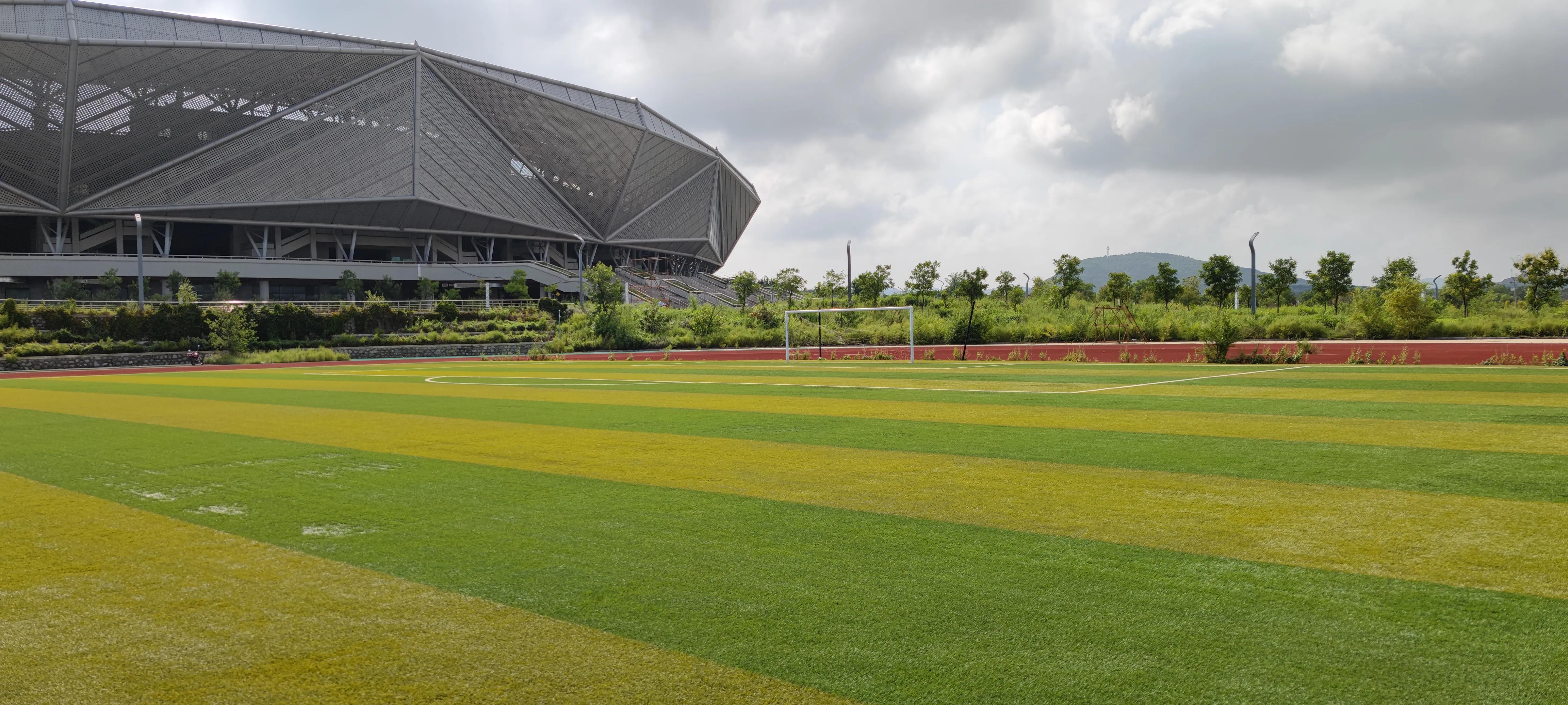 普湾体育场民宿,普湾体育场