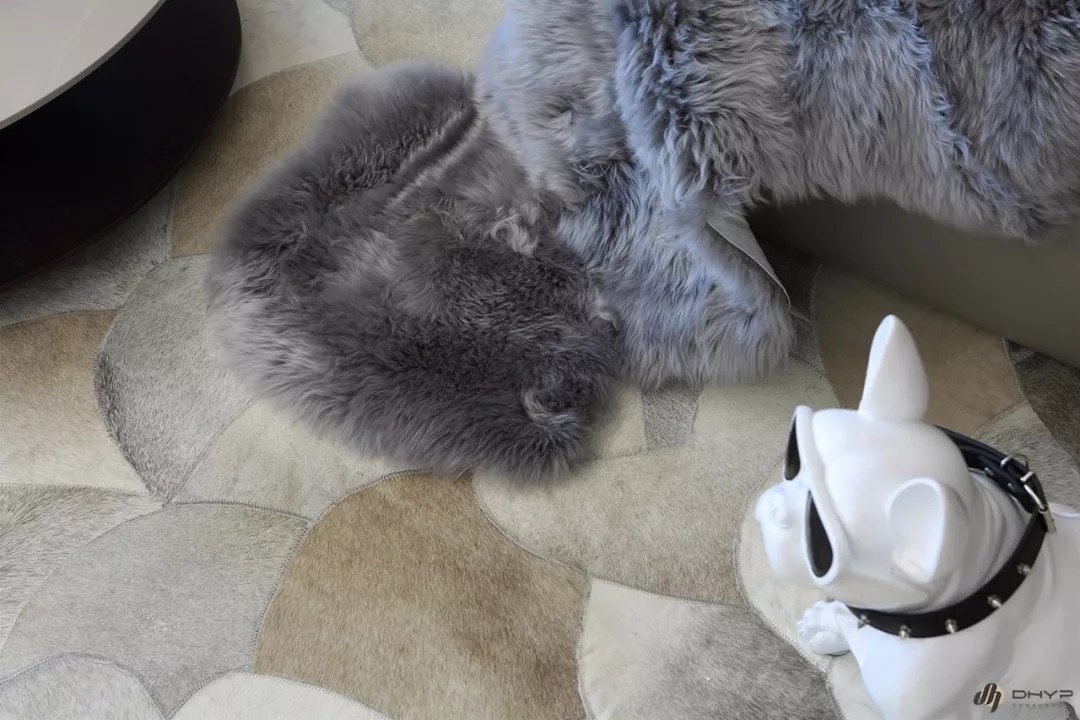 30㎡清欢·简约不失精致的木质温馨家｜东荷逸品空间设计欧模网