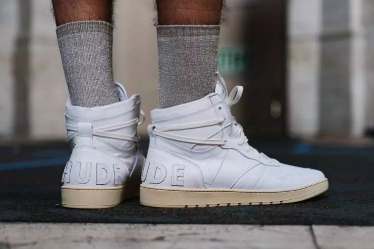 买得贵不如穿得对，潮流联名王KITH谁穿谁美