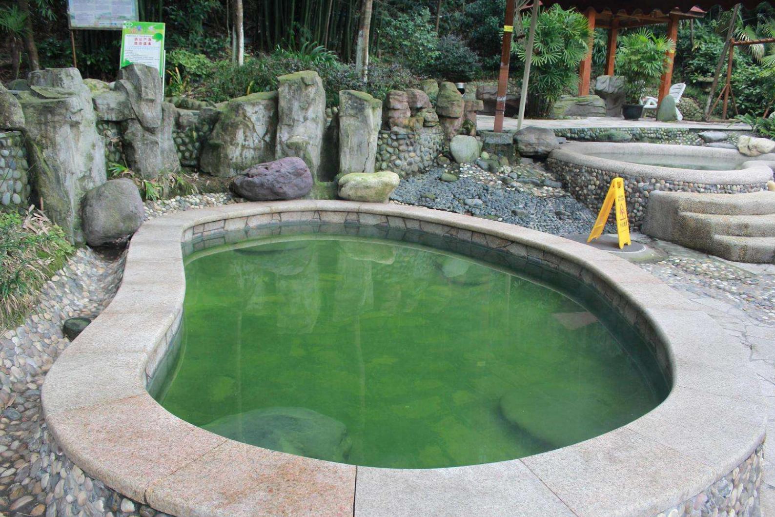 成都周边泡温泉胜地推荐,成都温泉排行四大温泉