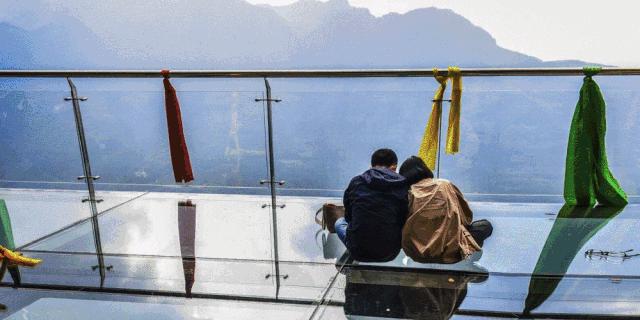 成都周边玻璃栈道,成都玻璃栈道