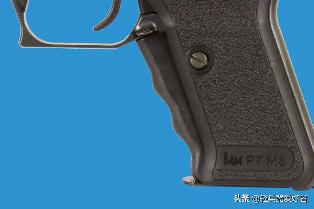为反恐而生！这支P7M8手枪停产十余年，仍是警察反恐利器