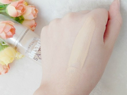 测评5.9元粉底液,测评五块钱的粉底液