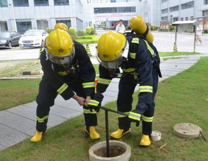 安全生产监管人员复审考试题,安全生产管理人员取证考试题库