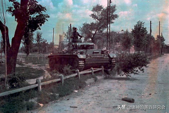 七月飞火-100张珍贵图片中的1942年沃罗涅日血战今与昔（上）