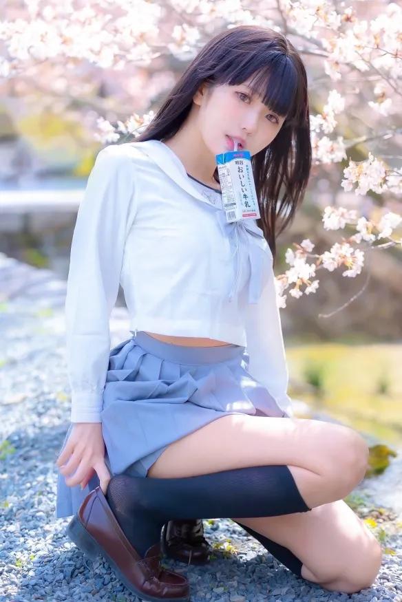 日本美少女眠花音