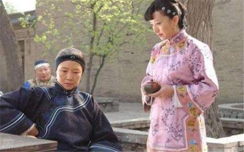 女子给婆婆喂母乳：弘扬孝道要符合时代特征，不然婆与媳会很尴尬