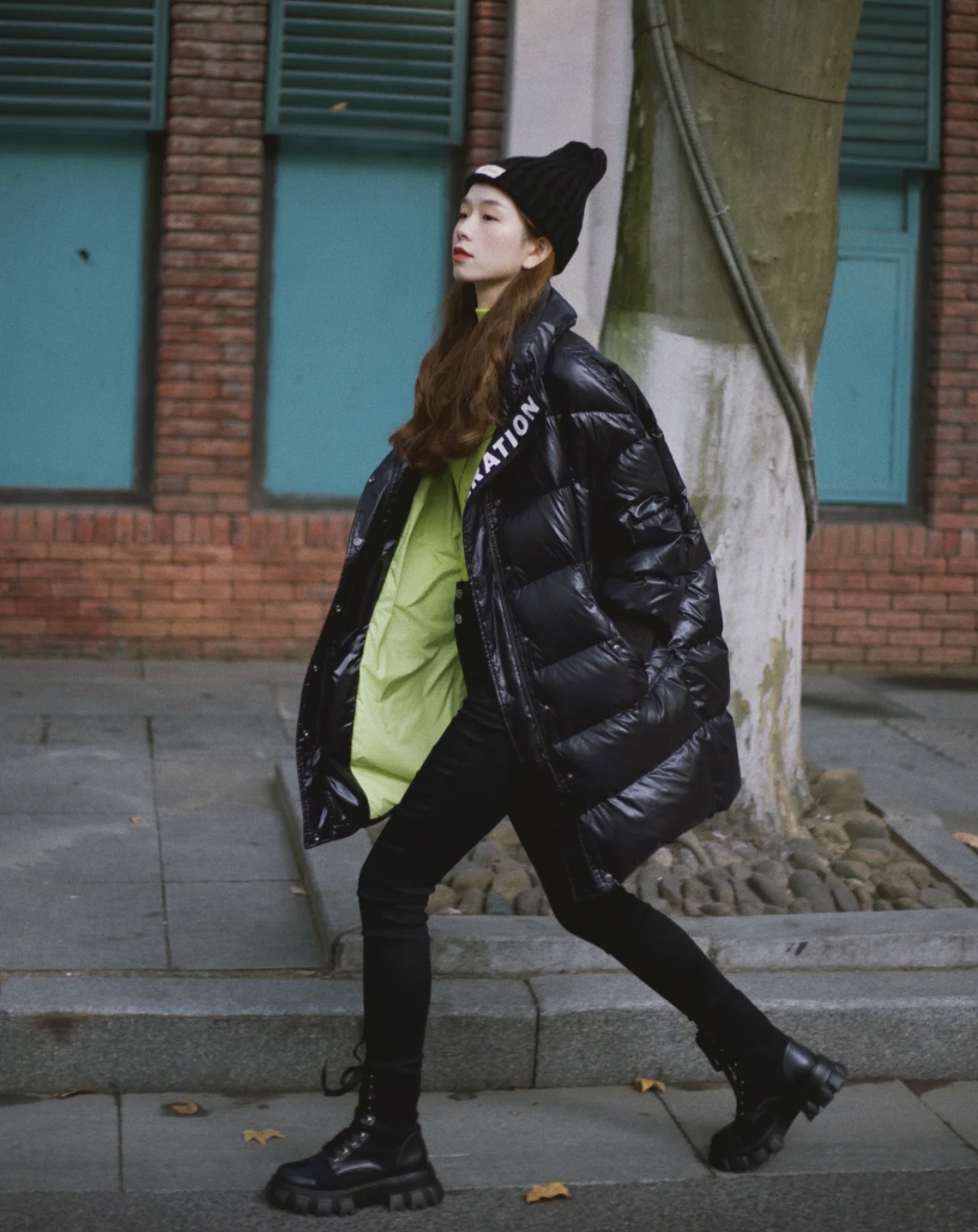 今年流行的棉服个子小穿什么款,今年流行洋气棉服