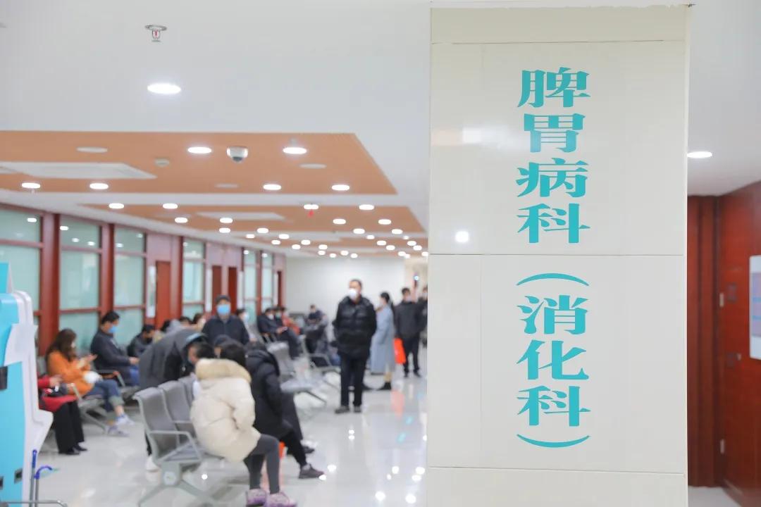 门诊就医出现三长一短现象,门诊就医三长一短现状和解决措施