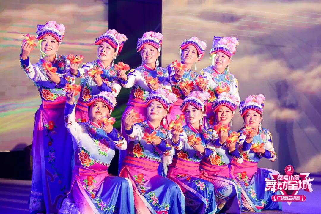 春晚广场舞比赛,大家一起来广场舞比赛第一名