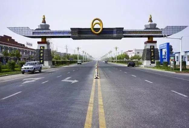 世界上海拔最高的公路！中国最神奇的天路！比川藏线还险10倍！