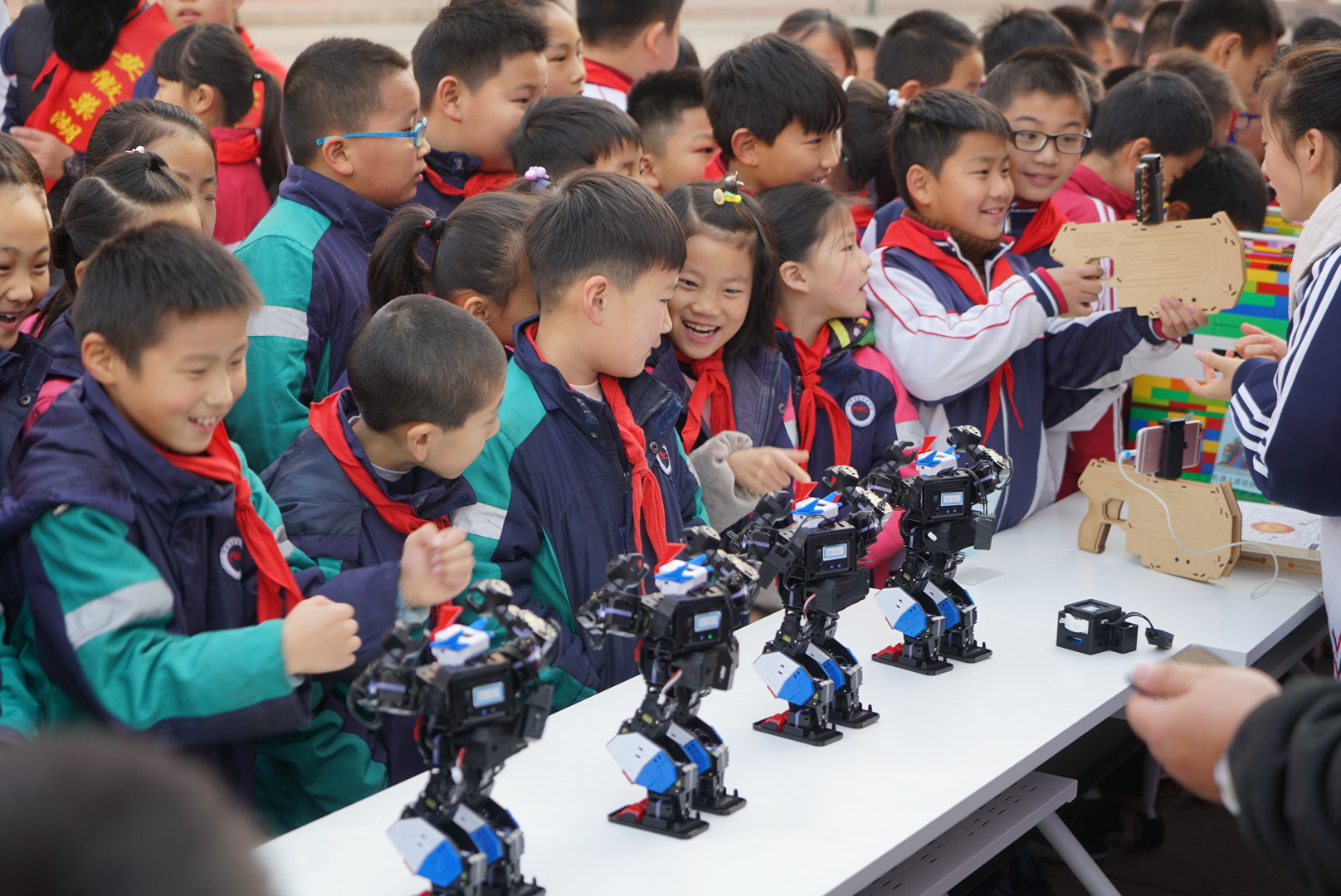 学校开展校园科技节系列活动,学校科技节回顾