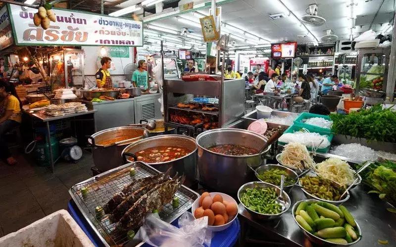 代购街？女人街？带你玩转曼谷辉煌区！吃喝玩乐、拜神按摩全搞定