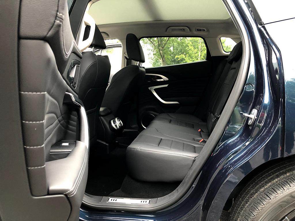 中国豪华suvwey,crv轴距2.7米怎么是紧凑型suv