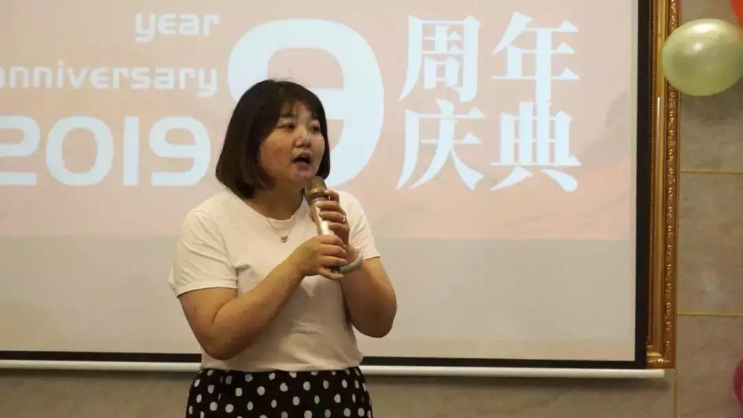 热烈庆祝开业一周年庆典,热烈祝贺周年庆典圆满成功