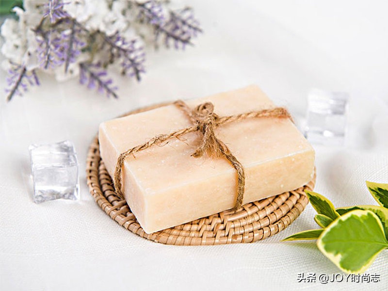 脏蓝色帆布鞋,帆布鞋的防脏方法