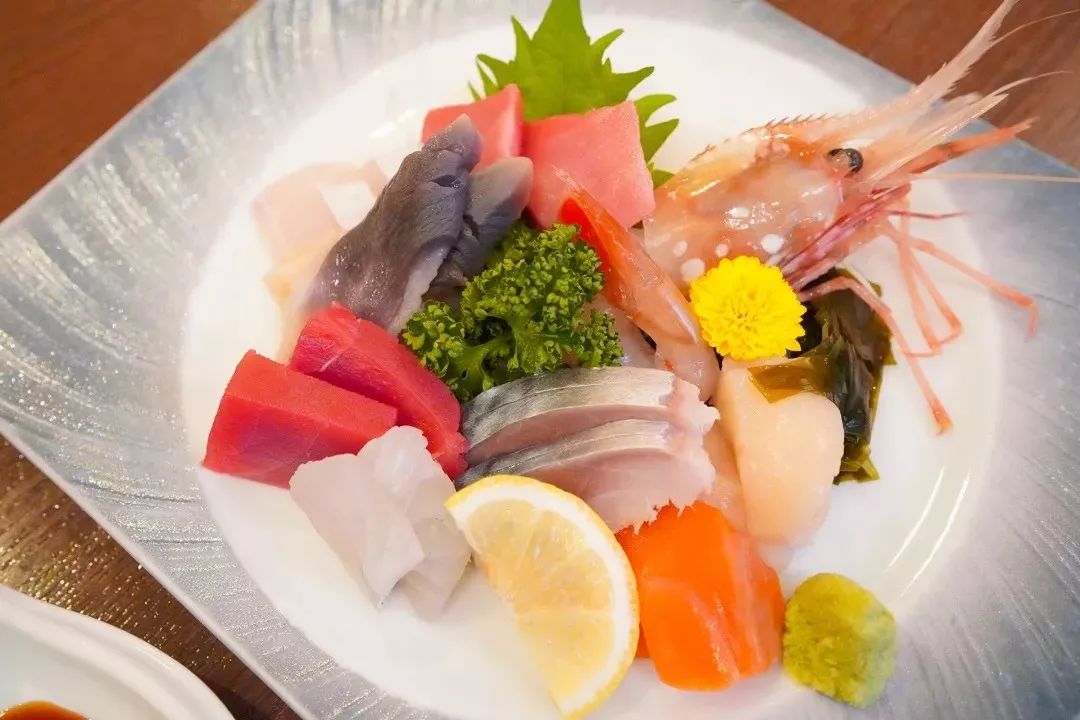 从味蕾上享受北海道的独特美食,重拾味蕾北海道香脆牛乳威化饼