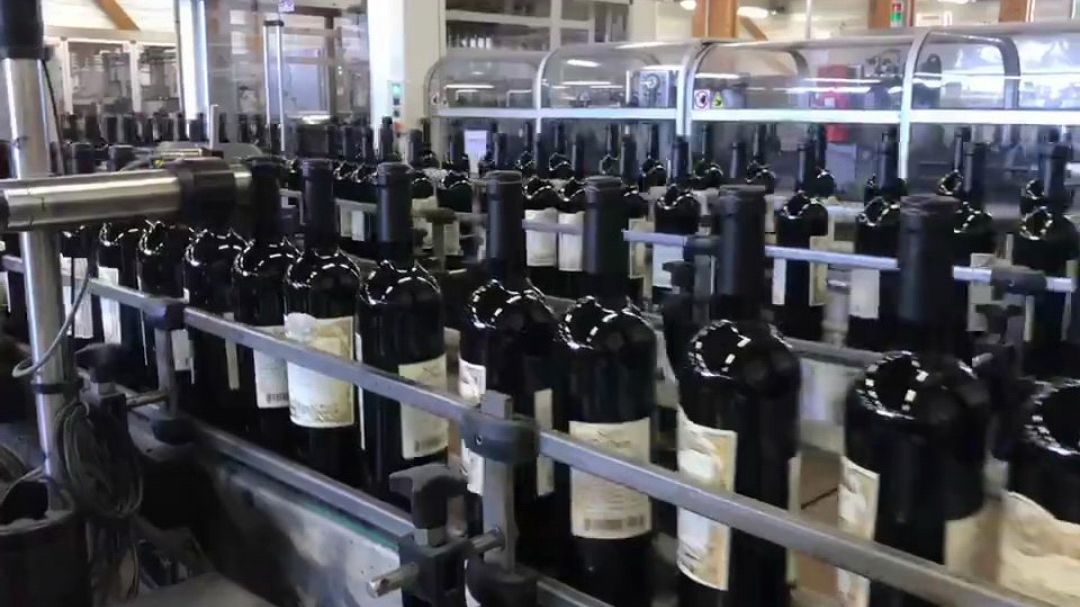 红葡萄酒酿造的一般工艺流程,红葡萄酒一般酿造流程