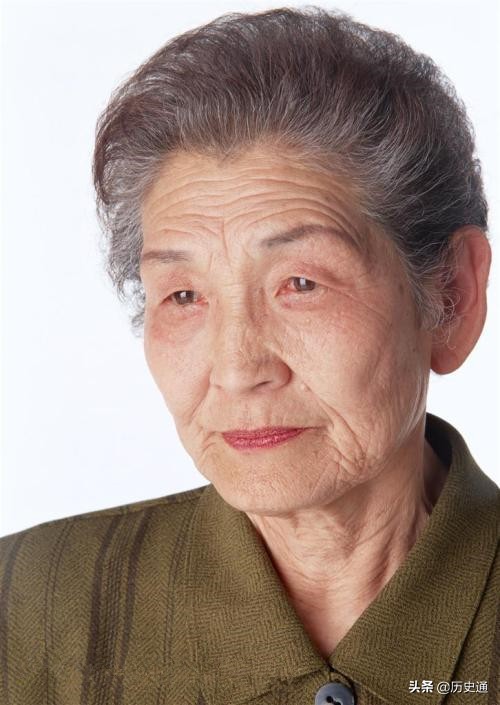 奶奶的外婆,一生的执着追求,做善事无求回报,把善意永存心中