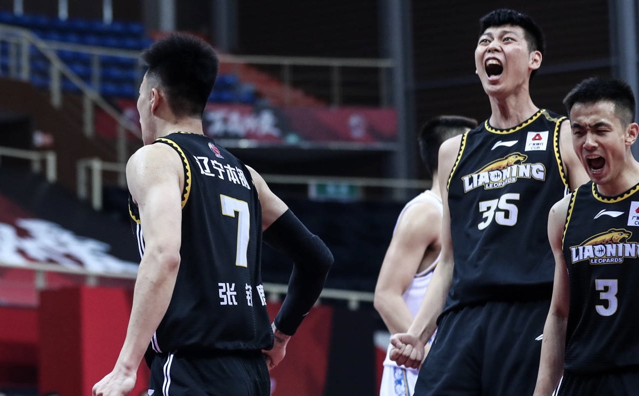 张镇麟在辽宁打控卫,辽篮总决赛15人大名单