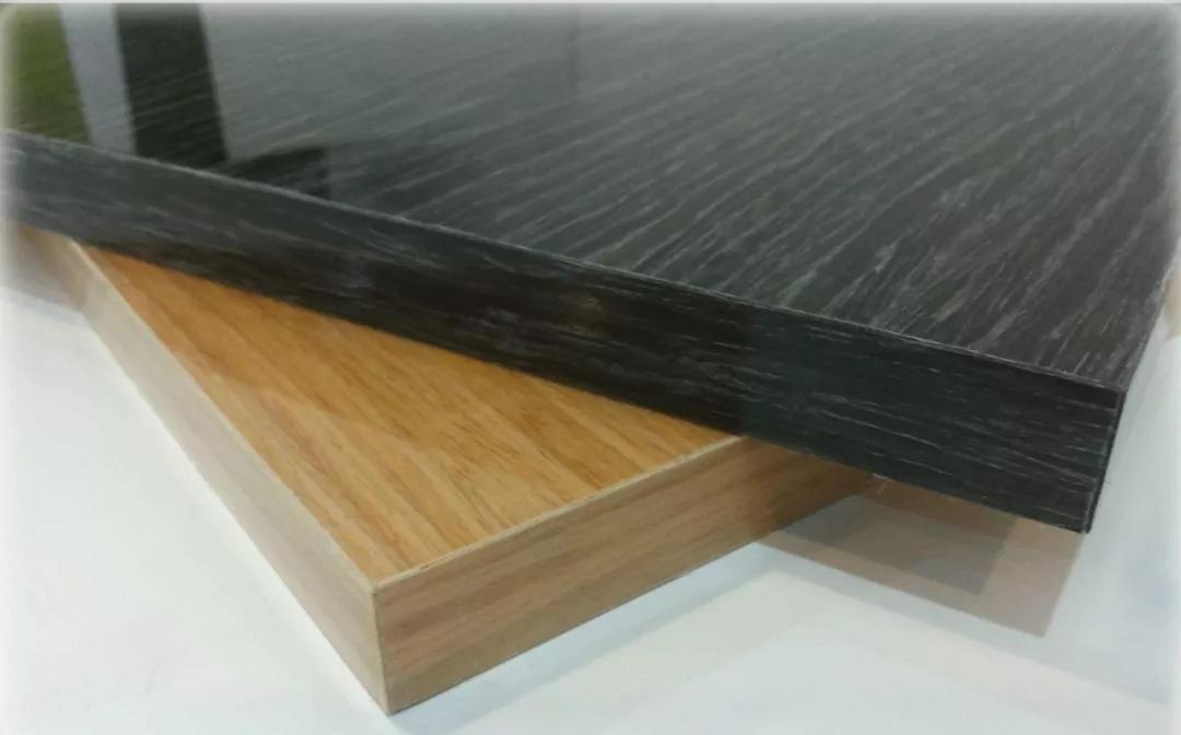 钢琴烤漆面板优缺点,汽车内饰钢琴烤漆面板