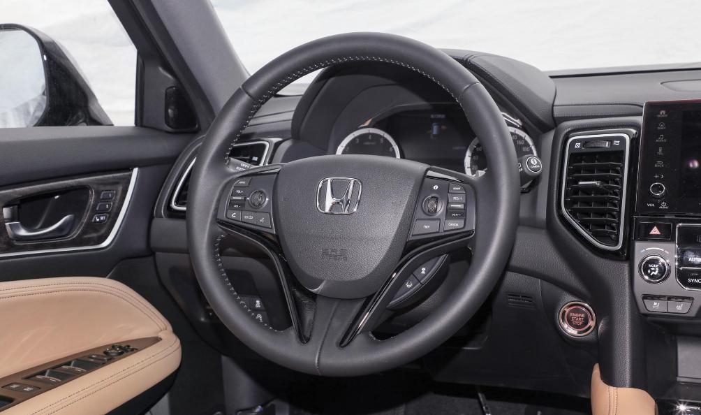 本田urv空间,本田除了urv还有其他大车吗