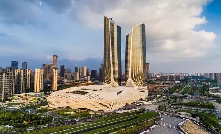 大兴机场历时几年修建,大兴国际机场花多少亿建成