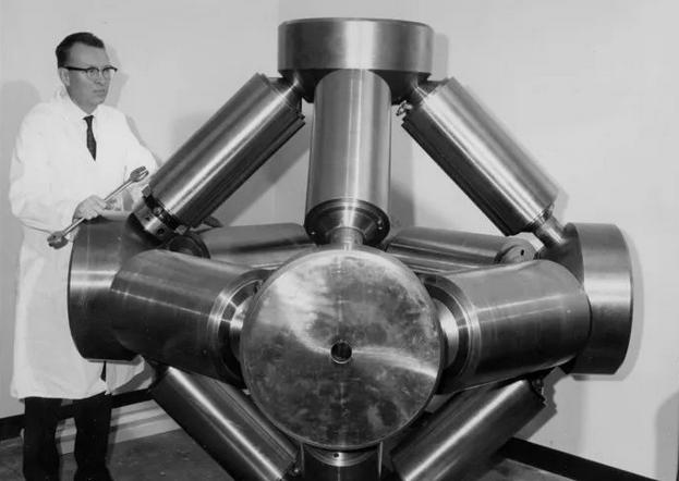 钻石是什么东西造出来了,钻石是谁发明出来的