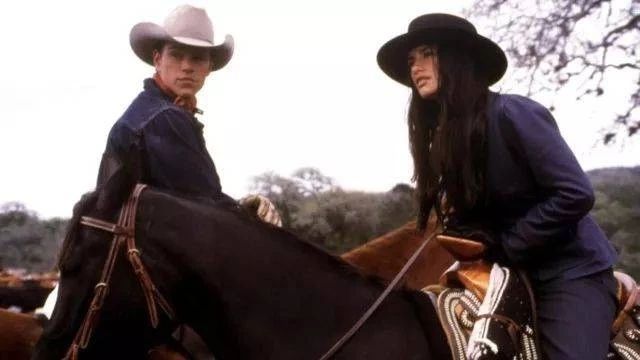 18岁就敢拍裸戏，“西班牙野玫瑰”在好莱坞开启了香艳魔咒