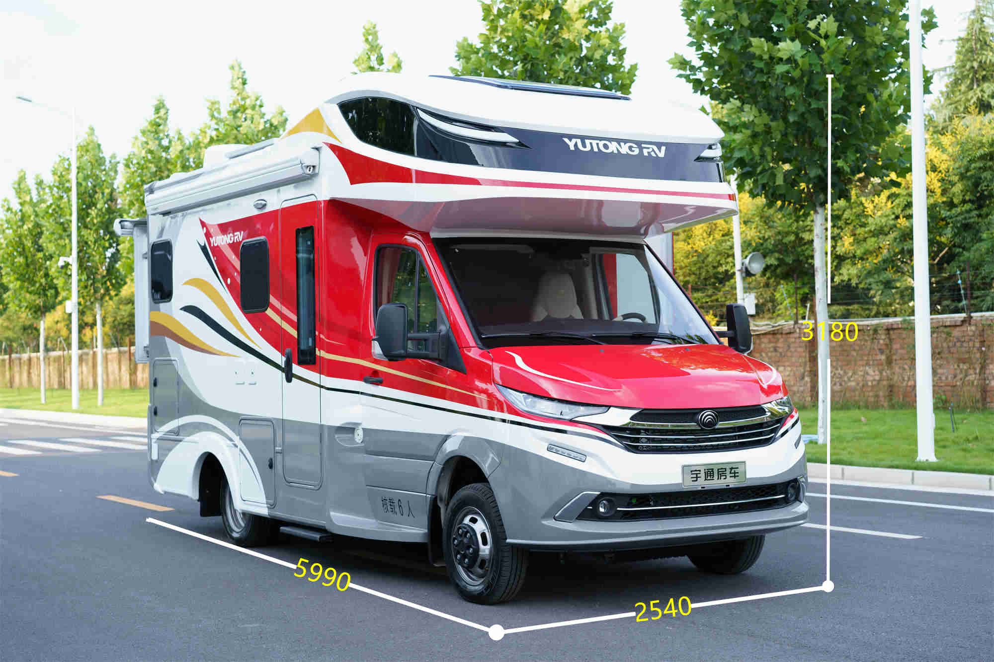 宇通c670房车最新款,宇通房车c553