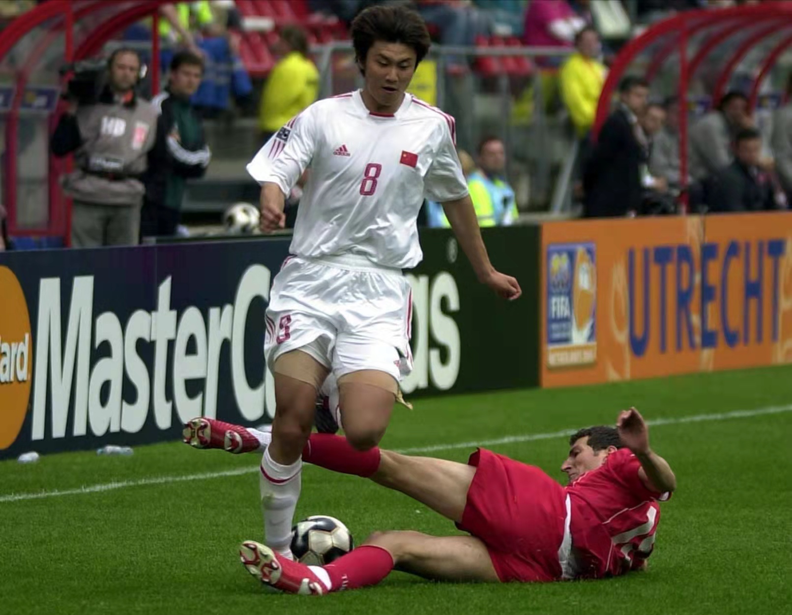 激情燃烧的岁月87,荷兰足球2010世界杯黄金一代